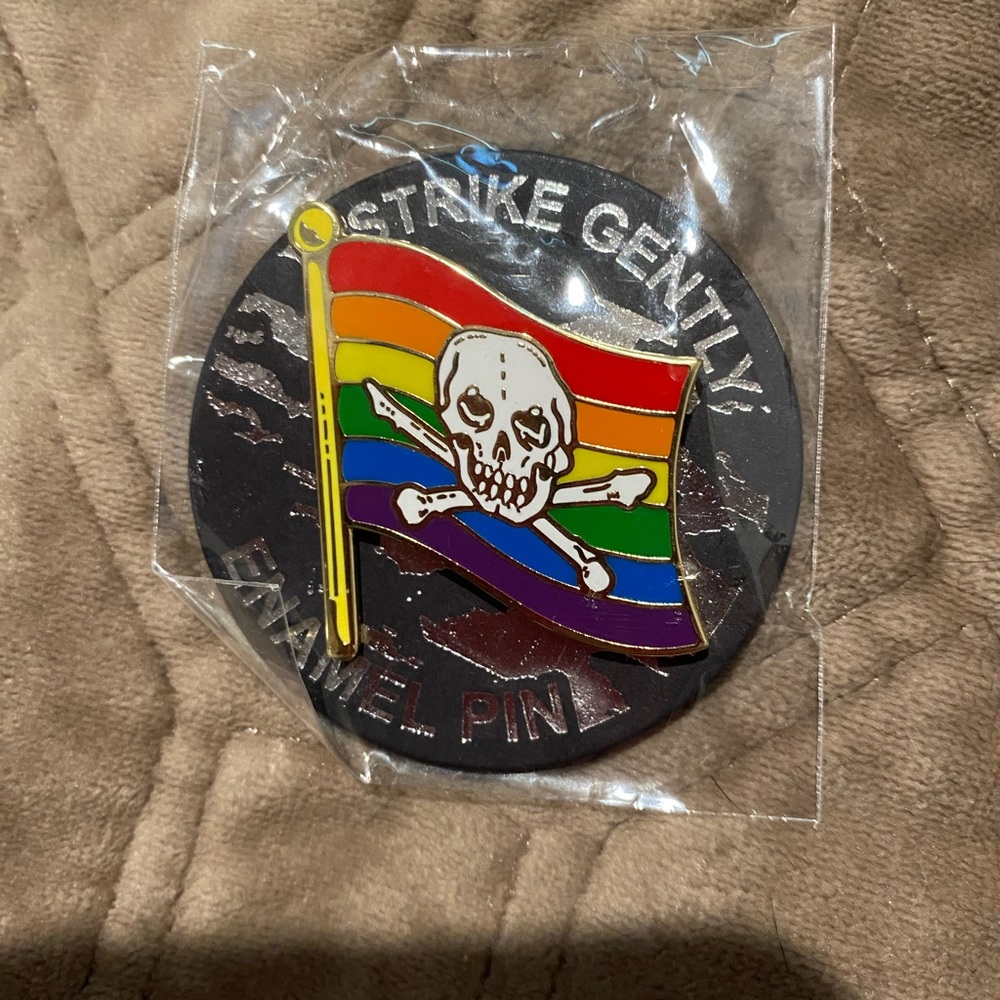 Rainbow Skull Pin